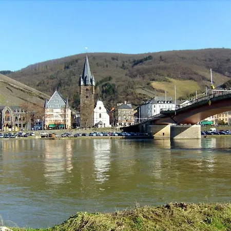 Moselle View Apartment *