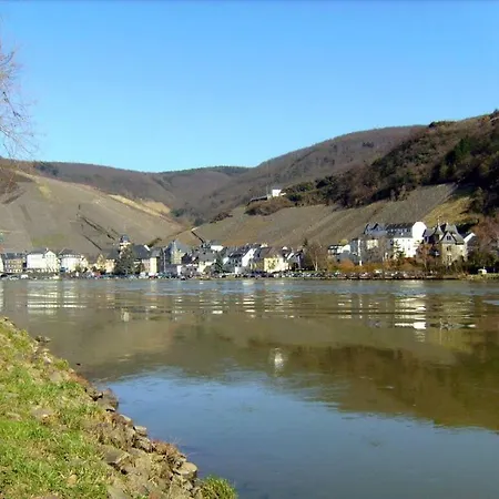 Moselle View Apartment